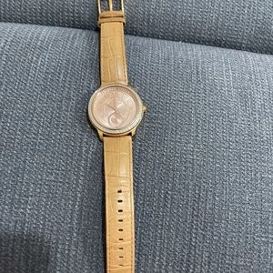 Like new michael kors watch